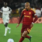 Cagliari spaventa la Roma ma Mora e Malen risolvono