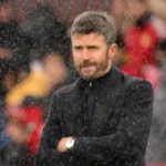 Carrick confermato al Manchester United, tifosi contestano